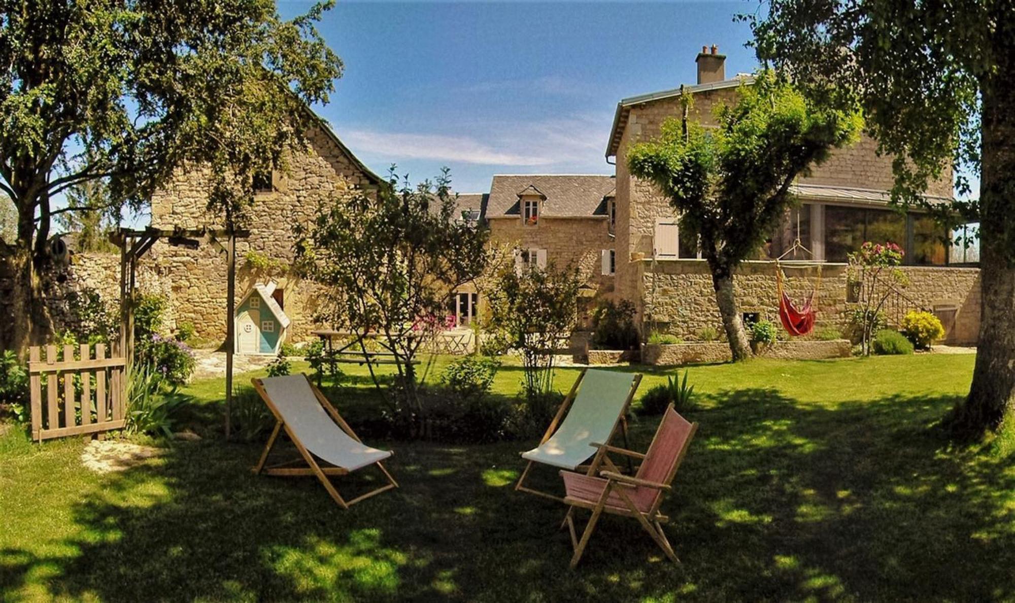 Le Clos Du Barry Sévérac-lʼÉglise Exterior foto