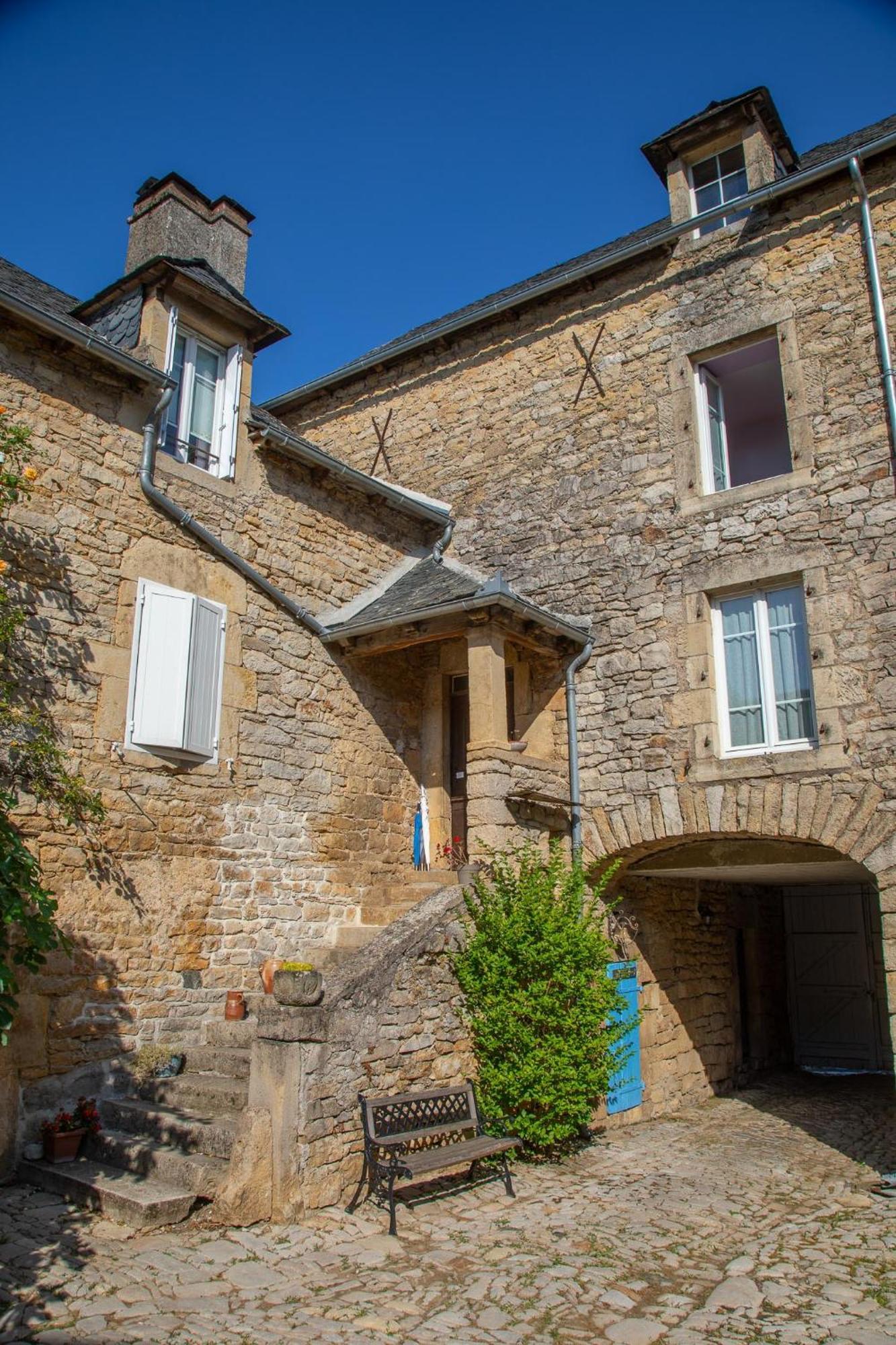 Le Clos Du Barry Sévérac-lʼÉglise Exterior foto